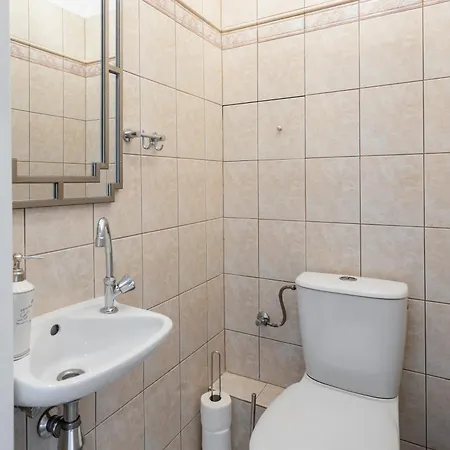 Family For 10 - Old Town - Nowy Swiat Apartment Warsaw